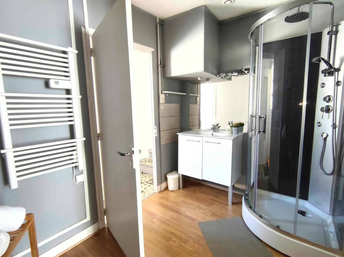 Number 22 - Le Dorat - Apartment 4 With Garden & Free Parking 外观 照片