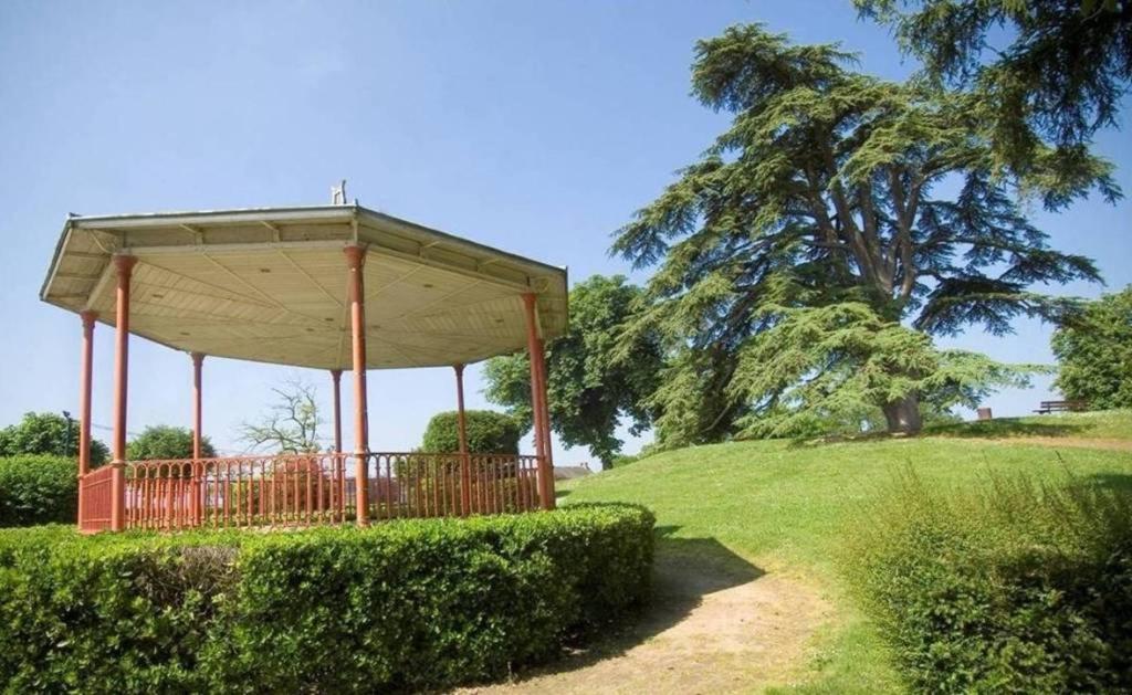 Number 22 - Le Dorat - Apartment 4 With Garden & Free Parking 外观 照片